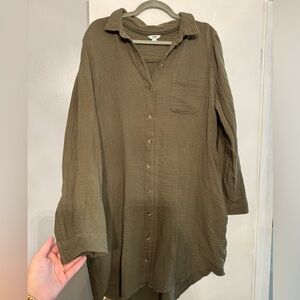 Women’s Button Down Tunic